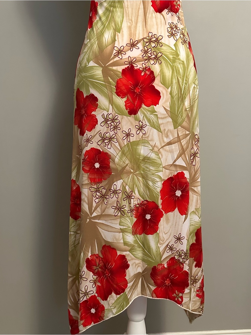 Vintage Sirens Floral Slip Dress with Pink and Green Accents - Picture 9 of 14